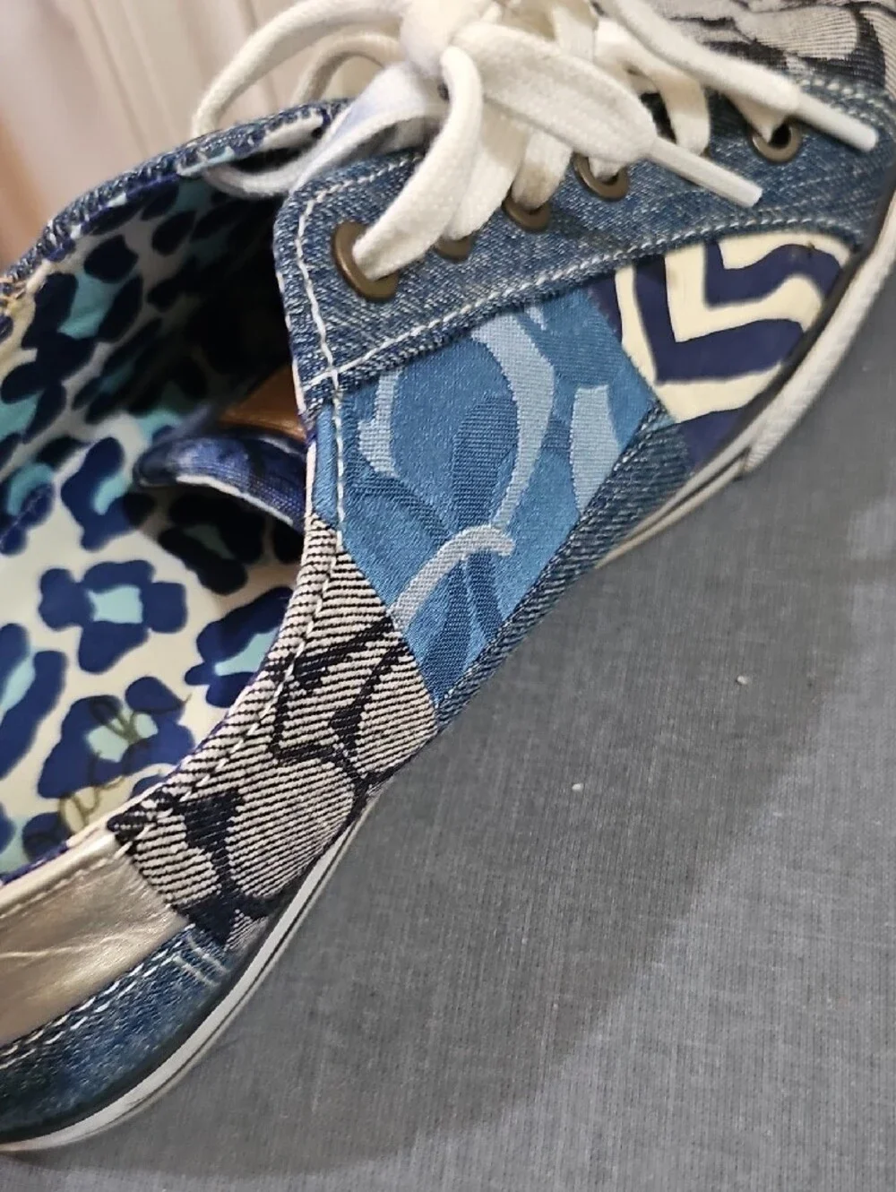 Coach women lace